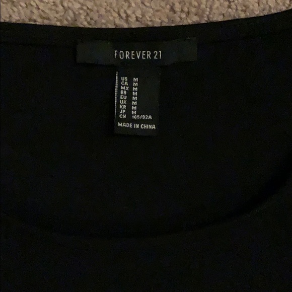 Dress - Picture 3 of 4